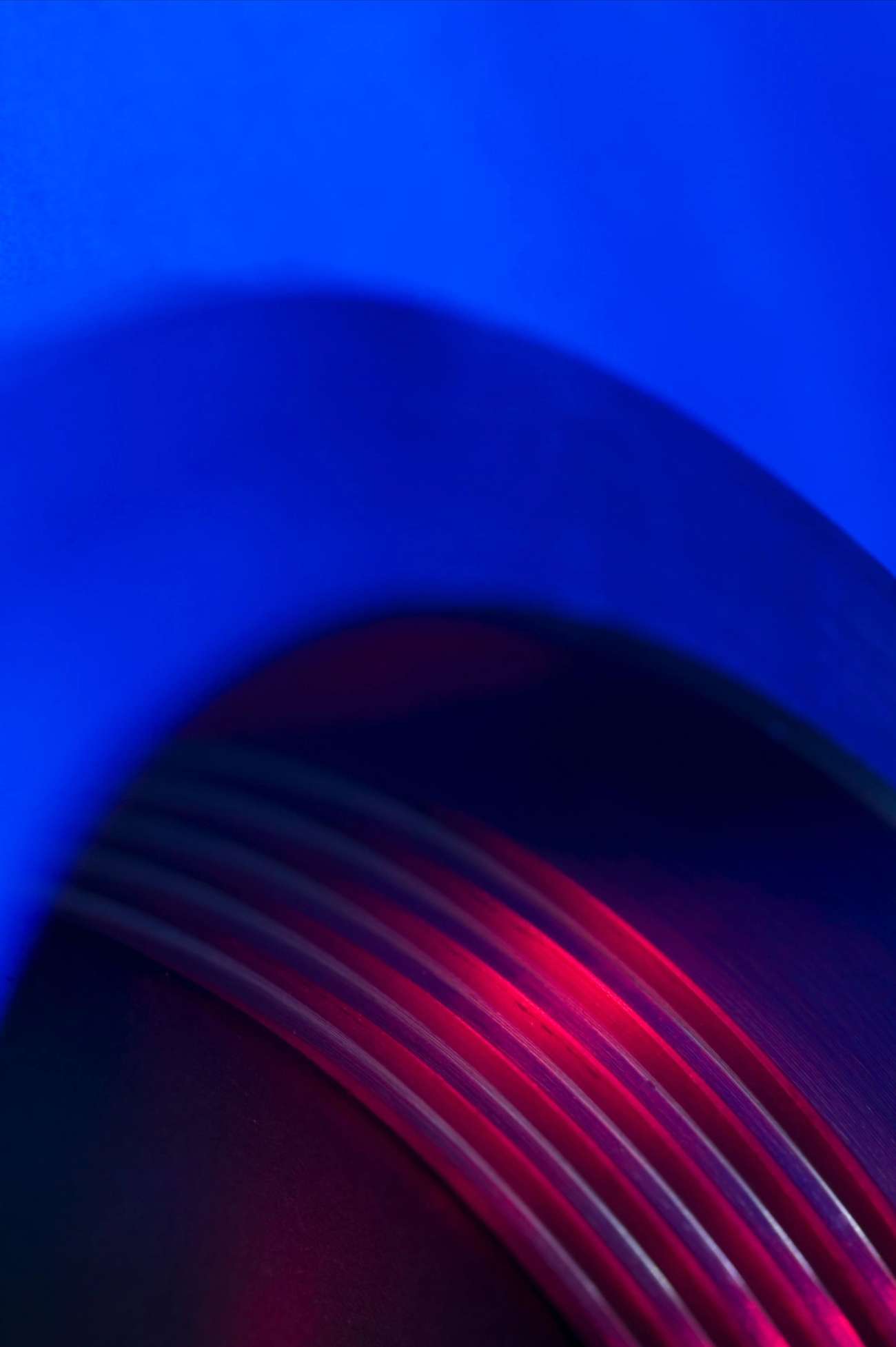 Detail of a threaded tube