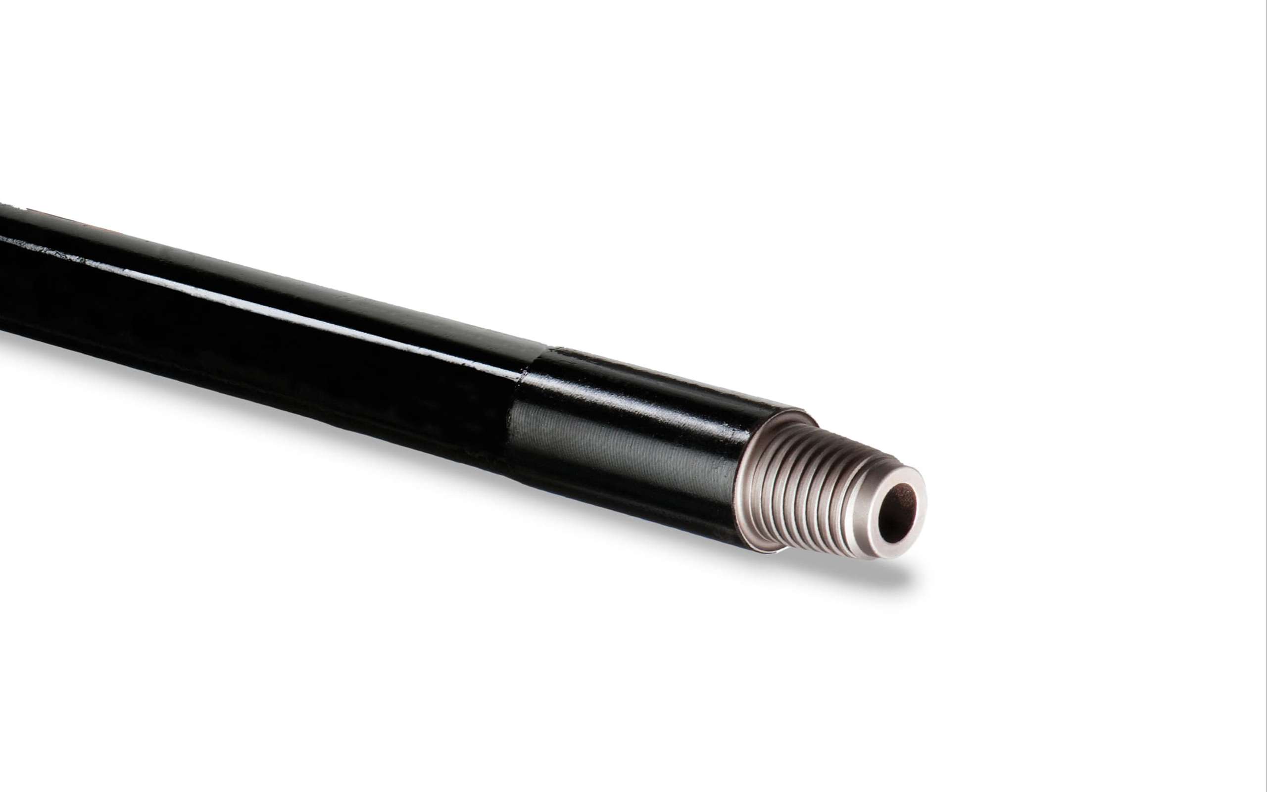 Black pipe with threading at the end