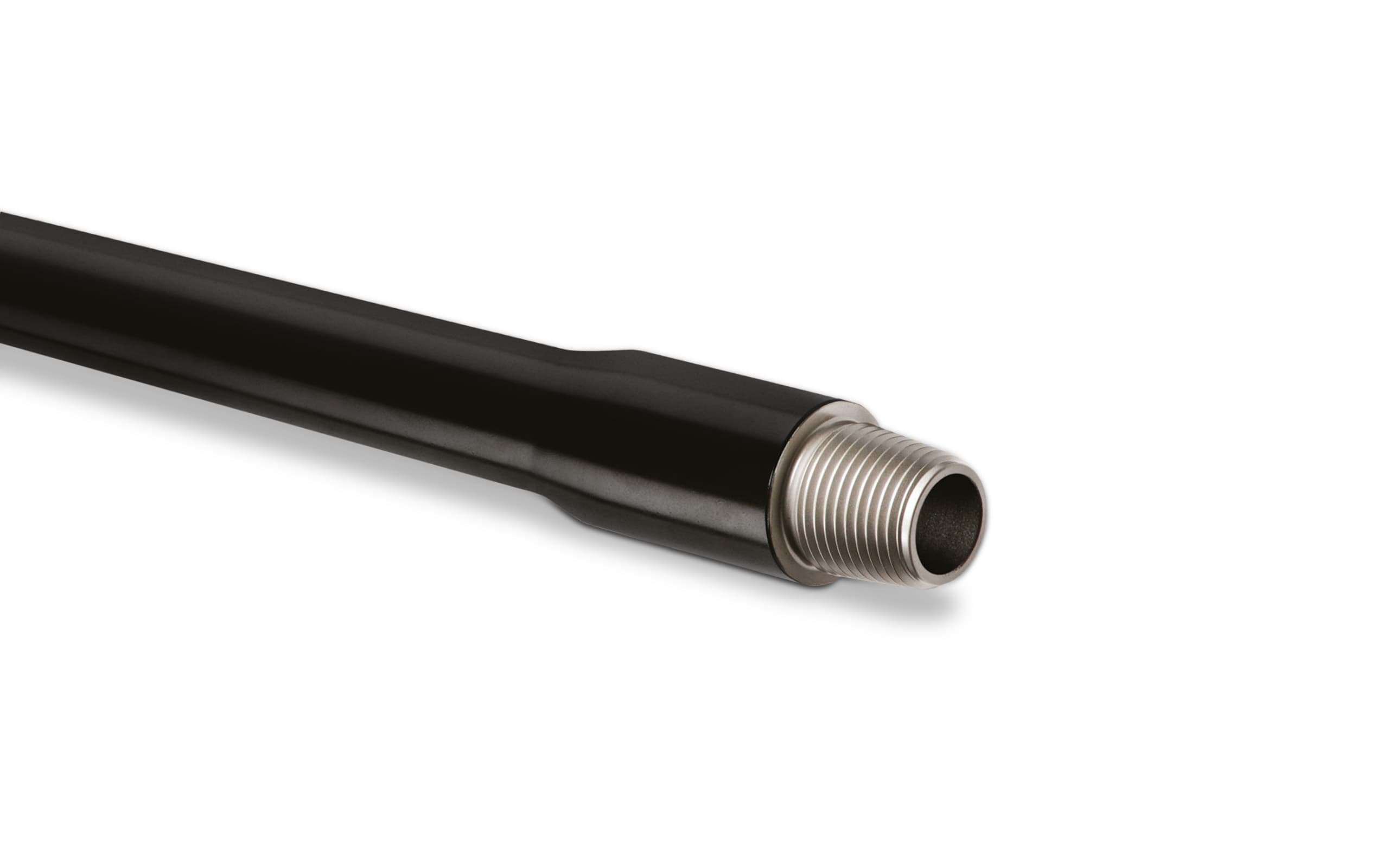 Black pipe with threading at the end